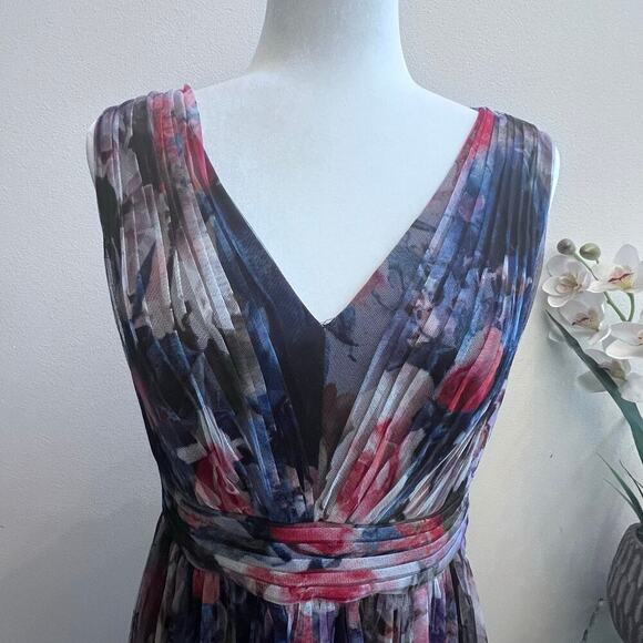 Adrianna Papell V-Neck Floral Printed Tulle Gown Party Dress Slit Women's Sz 10 - Picture 3 of 8